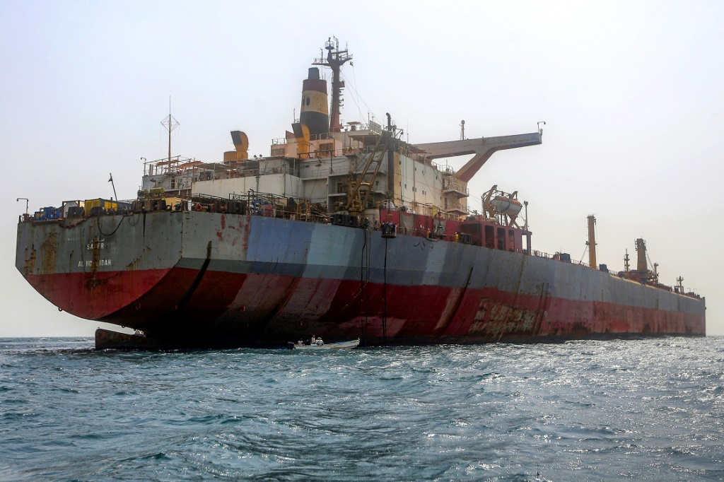 ناقلة النفط "صافر" في البحر الأحمر قبال سواحل اليمن في 12 حزيران/يونيو 2023 (ا ف ب)