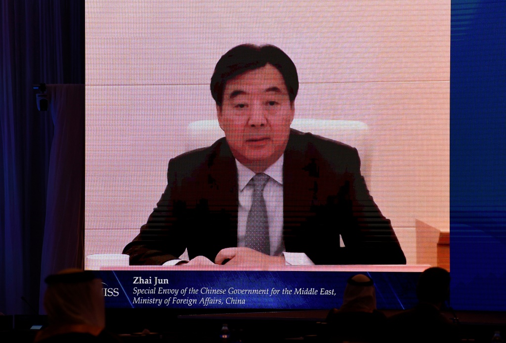 يتوجه جون تشاي، المبعوث الخاص لوزارة الخارجية الصينية إلى الشرق الأوسط، إلى المنطقة هذا الأسبوع، على الرغم من عدم وجود تفاصيل حول خط سير رحلته. (أ ف ب)   