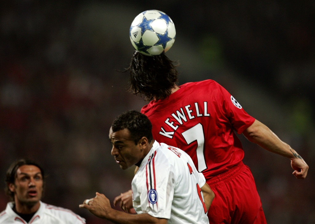  خرج كيويل في الدقيقة 23 من نهائي دوري أبطال أوروبا 2005 (ا ف ب)