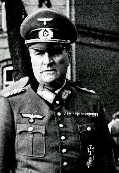 صورة للجنرال الألماني هرمان فون هانكن