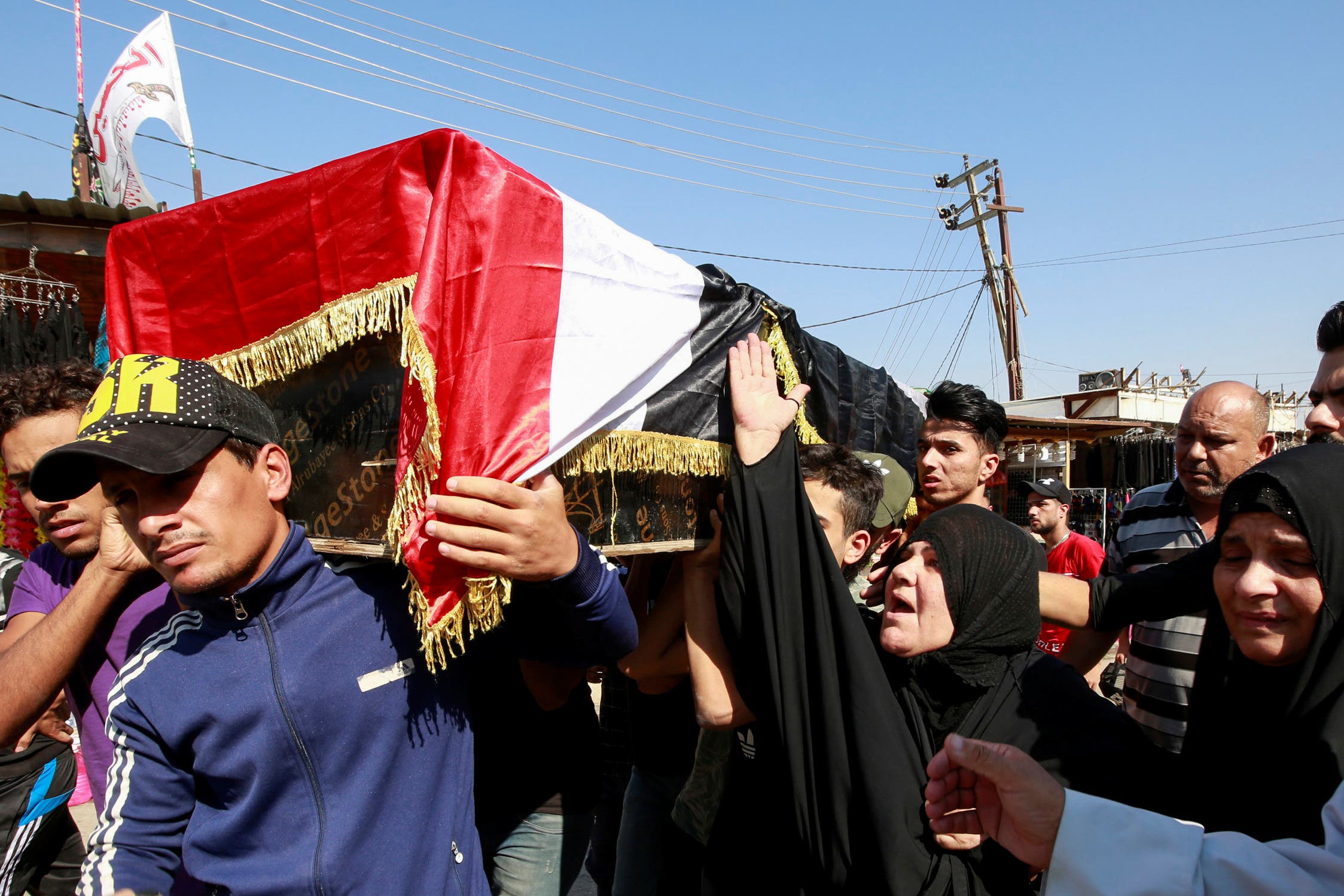 قوافل الشهداء تتواصل دفاعا عن العراق العظيم - بغداد 2 نوفمبر - رويترز