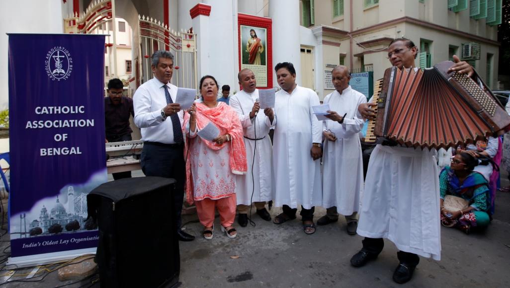 مايكل: العديد من المسيحيين يواجهون قيودا على حريتهم الدينية في جزء كبير من الهند (رويترز)