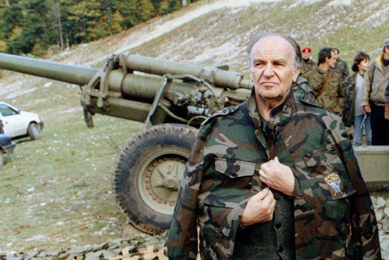 الرئيس البوسني «علي عزت بيجوفيتش»..محاربا