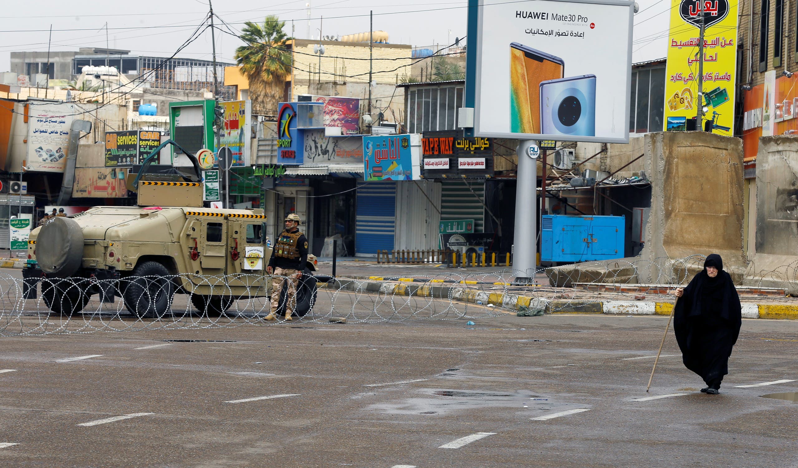 الجيش يراقب منع التجول في بغداد