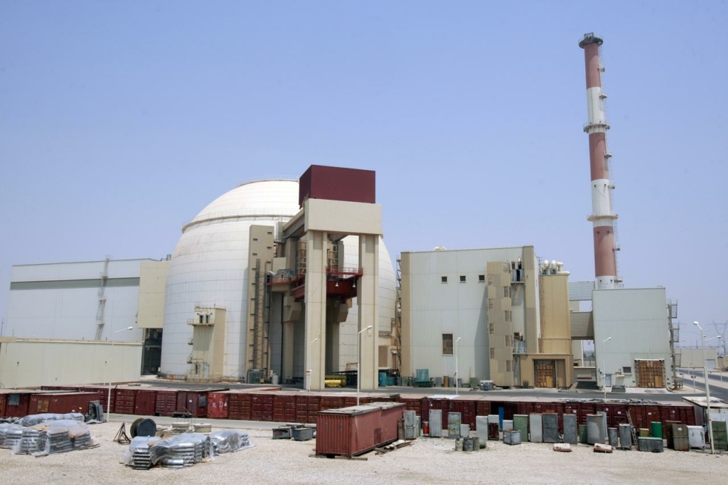 مشهد لمفاعل بوشهر النووي عام 2010