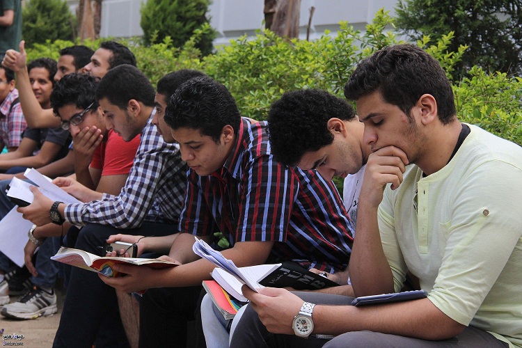 طلاب مصريون