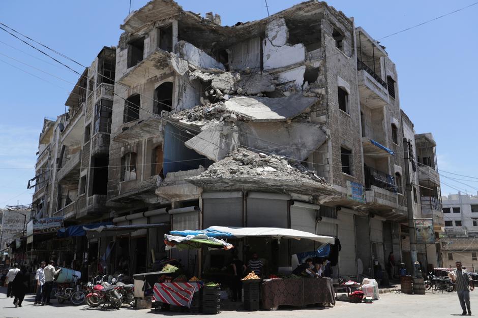 إدلب تعرضت لتدمير كبير جراء هجوم روسيا والنظام السوري