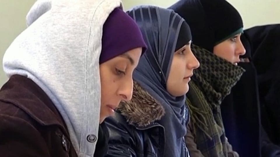 اضطهاد المسلمات في فرنسا