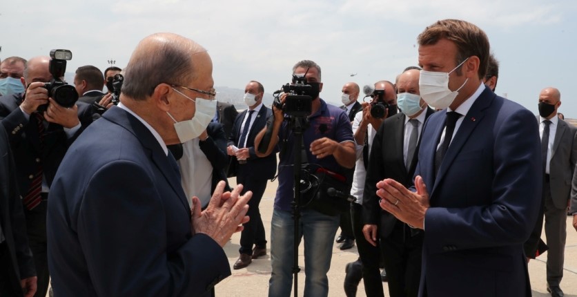 الرئيس الفرنسي إيمانويل ماكرون مع نظيره اللبناني ميشال عون