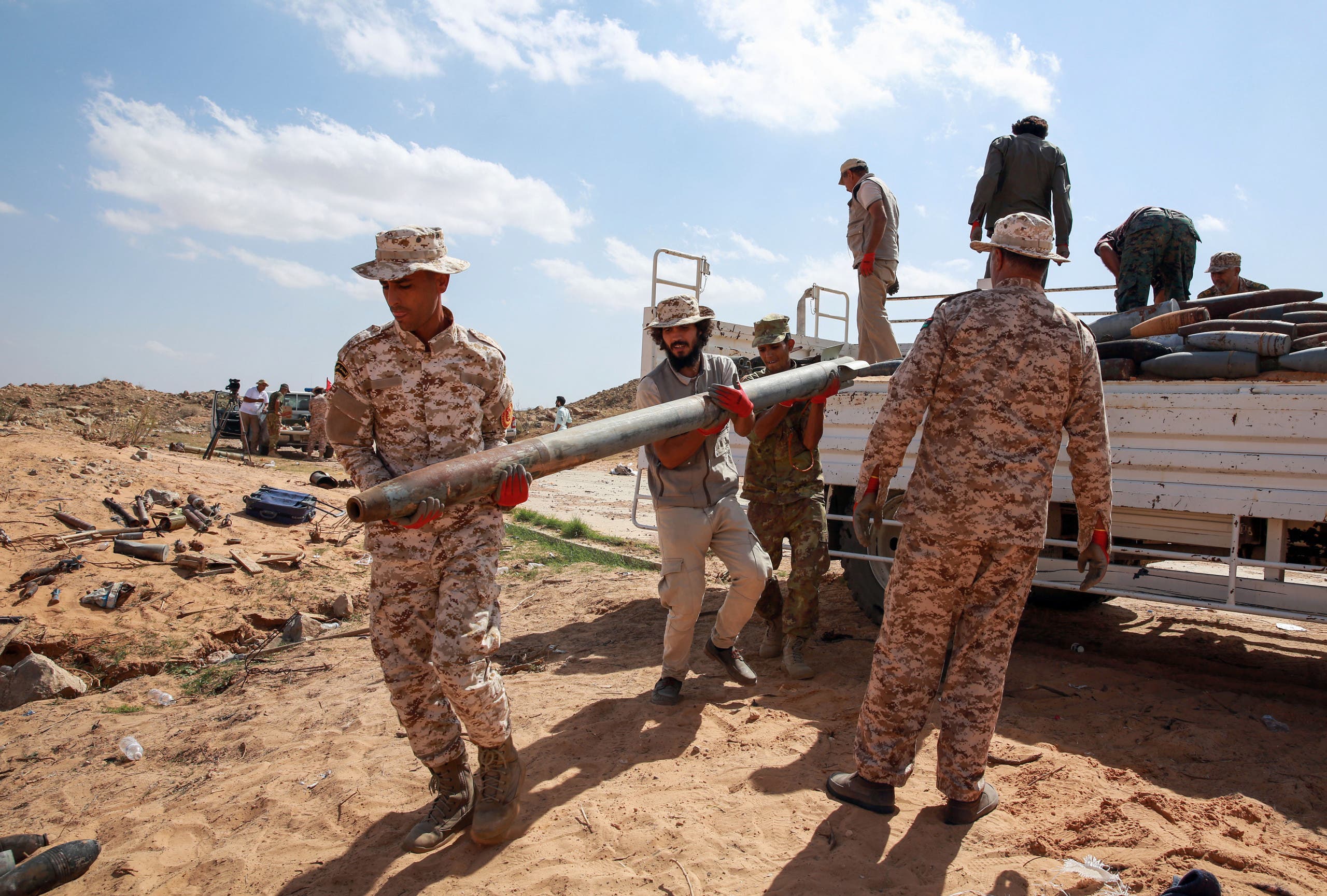 عناصر من قوات الوفاق في طرابلس