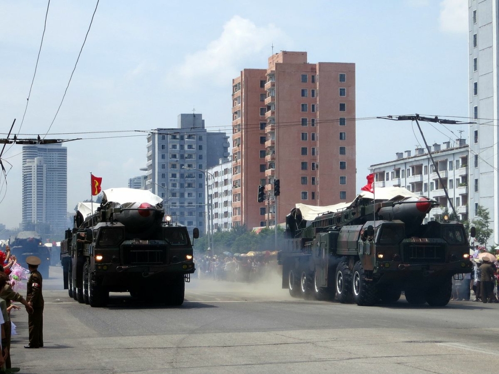 صواريخ كورية شمالية خلال عرض عسكري/رويترز