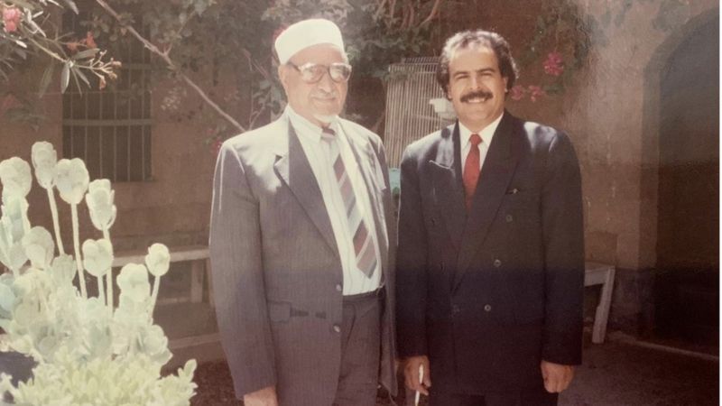 الزميل انور العنسي والرئيس اليمني الاسبق عبدالله السلال