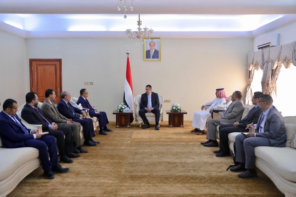 رئيس الوزراء اليمني يستقبل عدد من قيادات المجلس الانتقالي الجنوبي