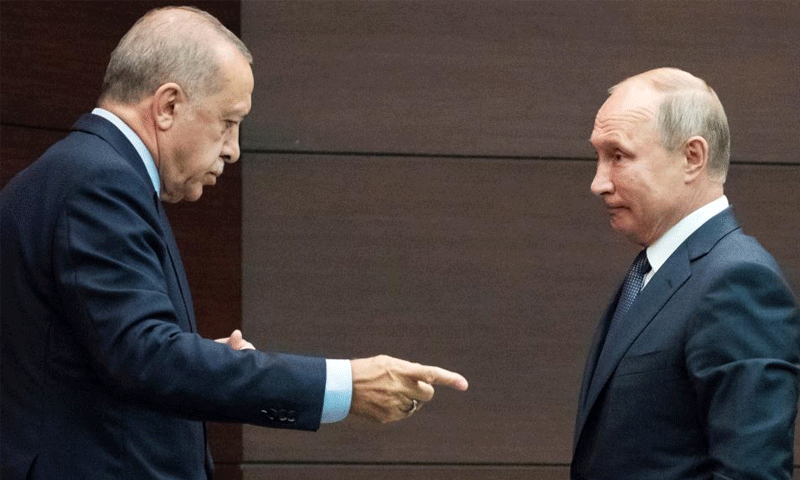 الرئيس التركي رجب طيب أردوغان مع نظيره الروسي فلاديمير بوتين