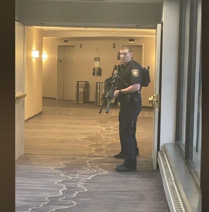 أصيب عدد من الأشخاص بإطلاق نار في كازينو بولاية ويسكونسن في الولايات المتحدة الأميركية | fox11online