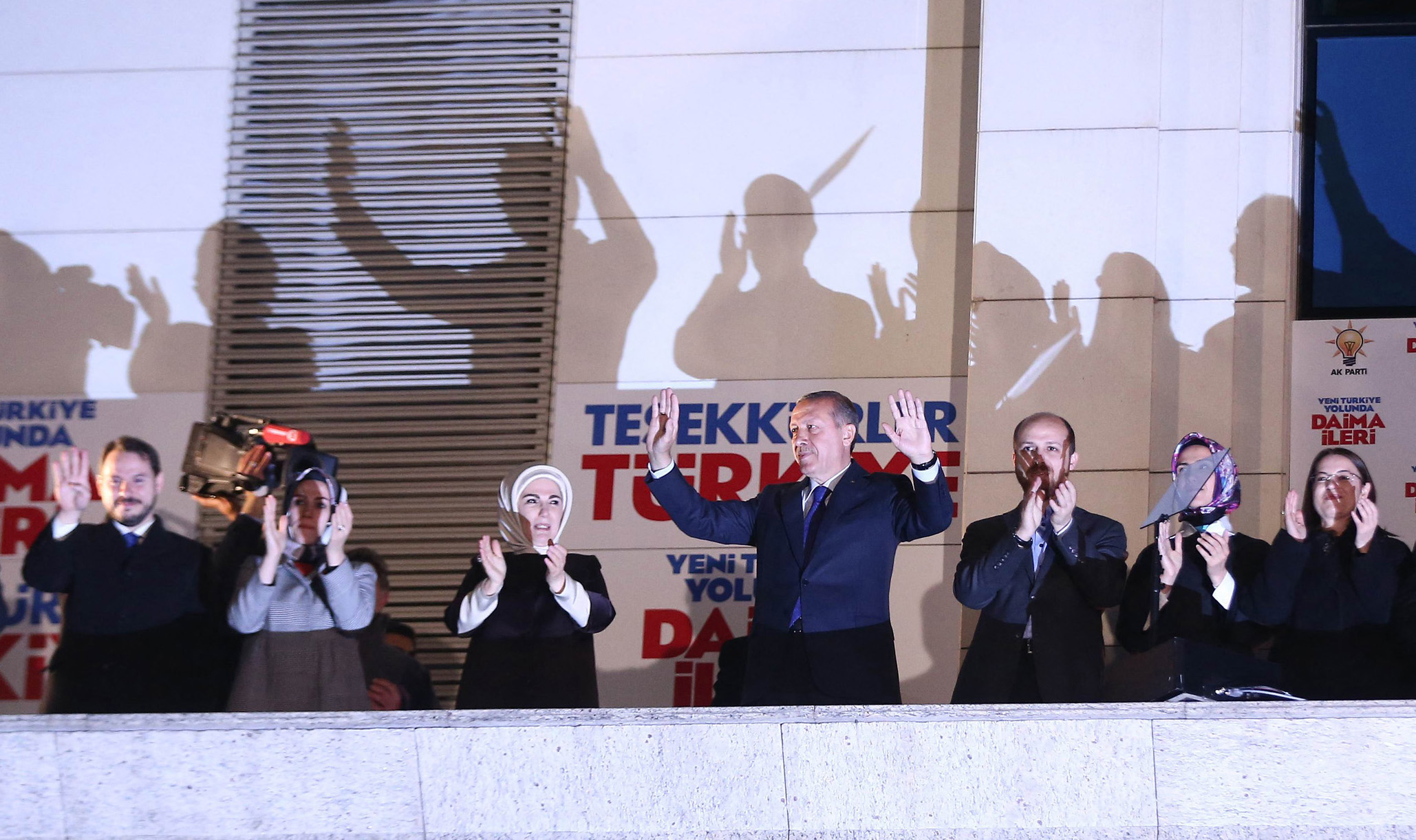 يقول خبراء إن إردوغان مستعد للتضحية بعلاقاته مع الحلفاء من أجل تحقيق مصالحه ورفع شعبيته