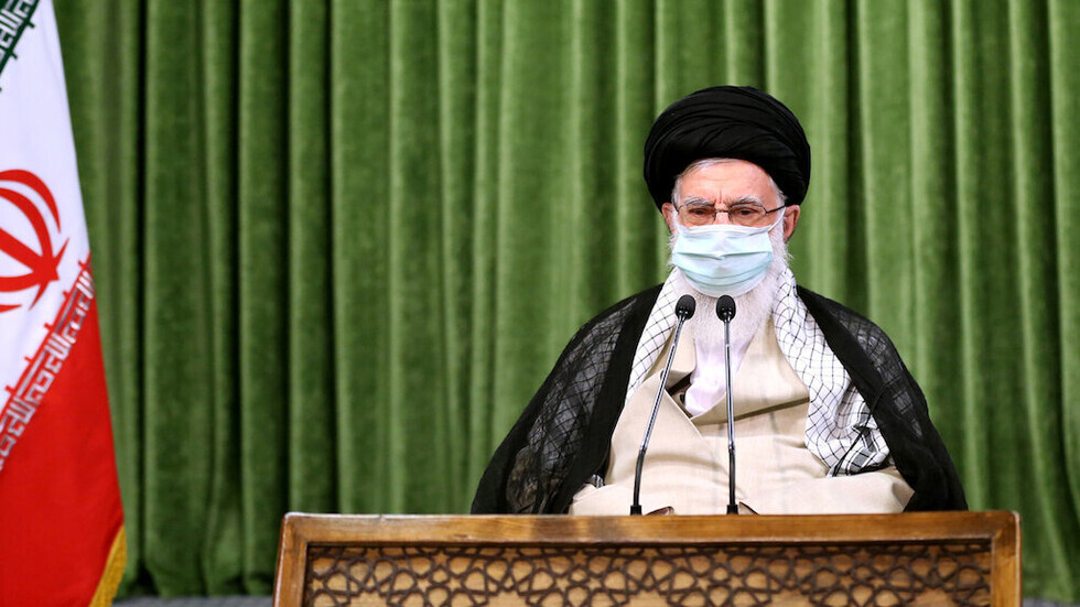 علي خامنئي