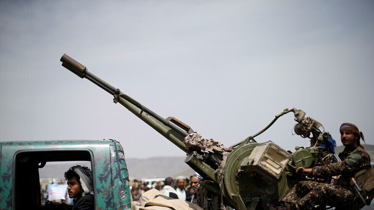 الجيش اليمني يعلن استعادة مواقع استراتيجية من الحوثيين في مأرب