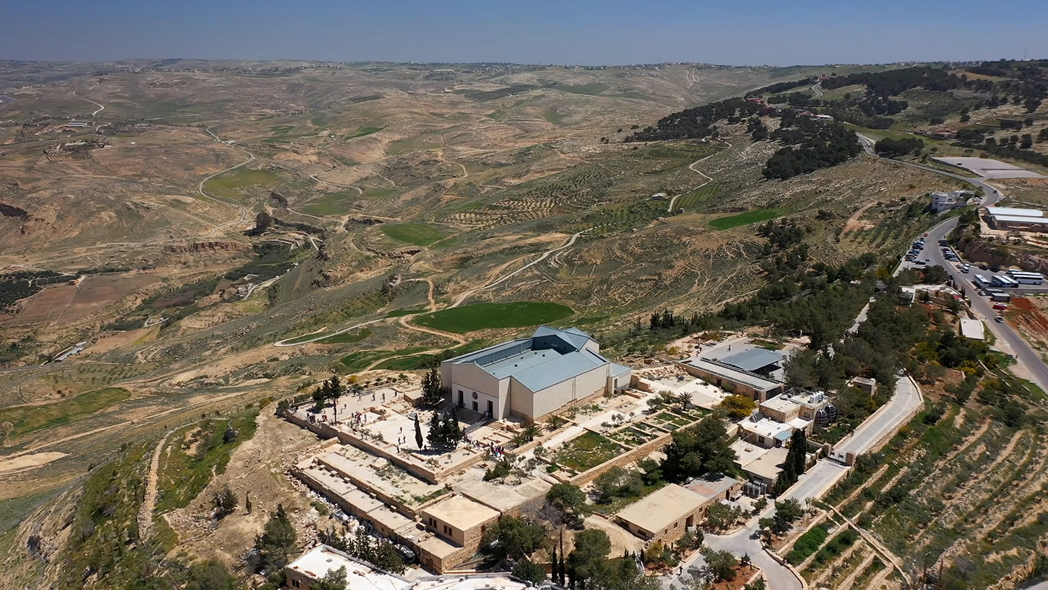 جبل نيبو