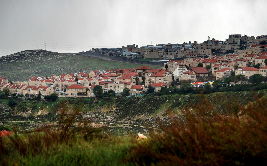 مستوطنة بسغات زئيف الإسرائيلية في صورة التقطت في 20 كانون الثاني/يناير 2021 (أ.ف.ب)