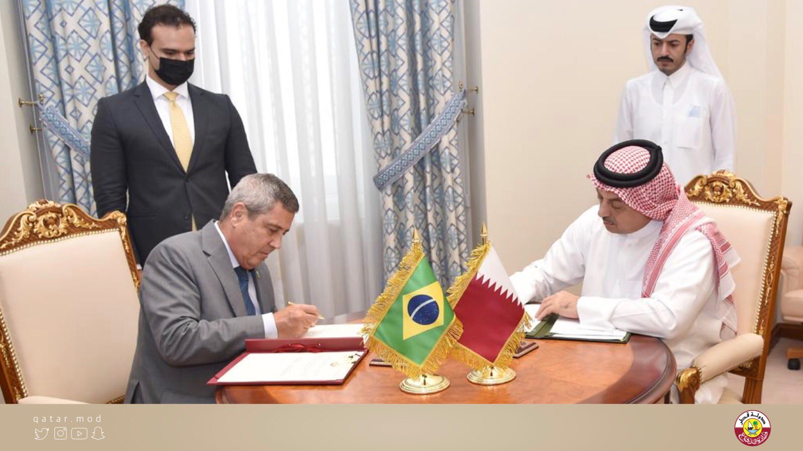 قطر والبرازيل توقعان اتفاقية لتعزيز التعاون العسكري(وزارة الدفاع القطرية)