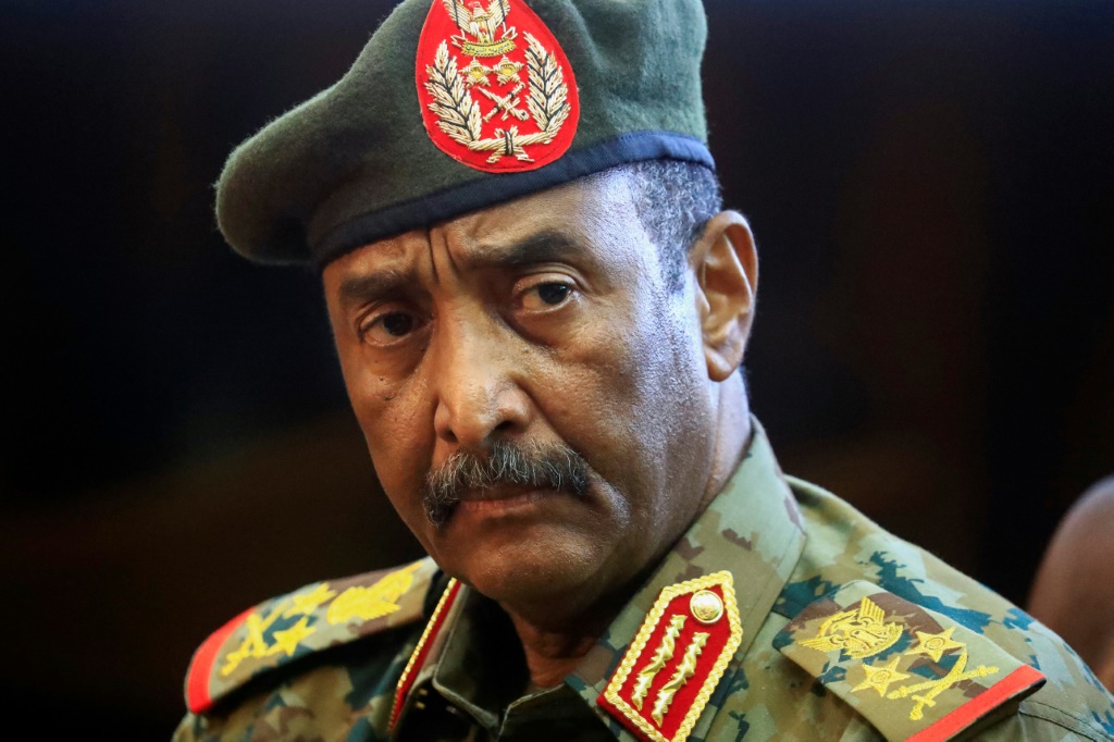 رئيس مجلس السيادة الانتقالي في السودان، عبد الفتاح البرهان (أ ف ب)