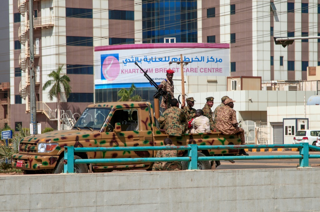 الجيش السوداني رد على توغل قوات إثيوبية ومليشيات الأمهرا داخل الأراضي السودانية بشرق بركة نورين (أ ف ب)