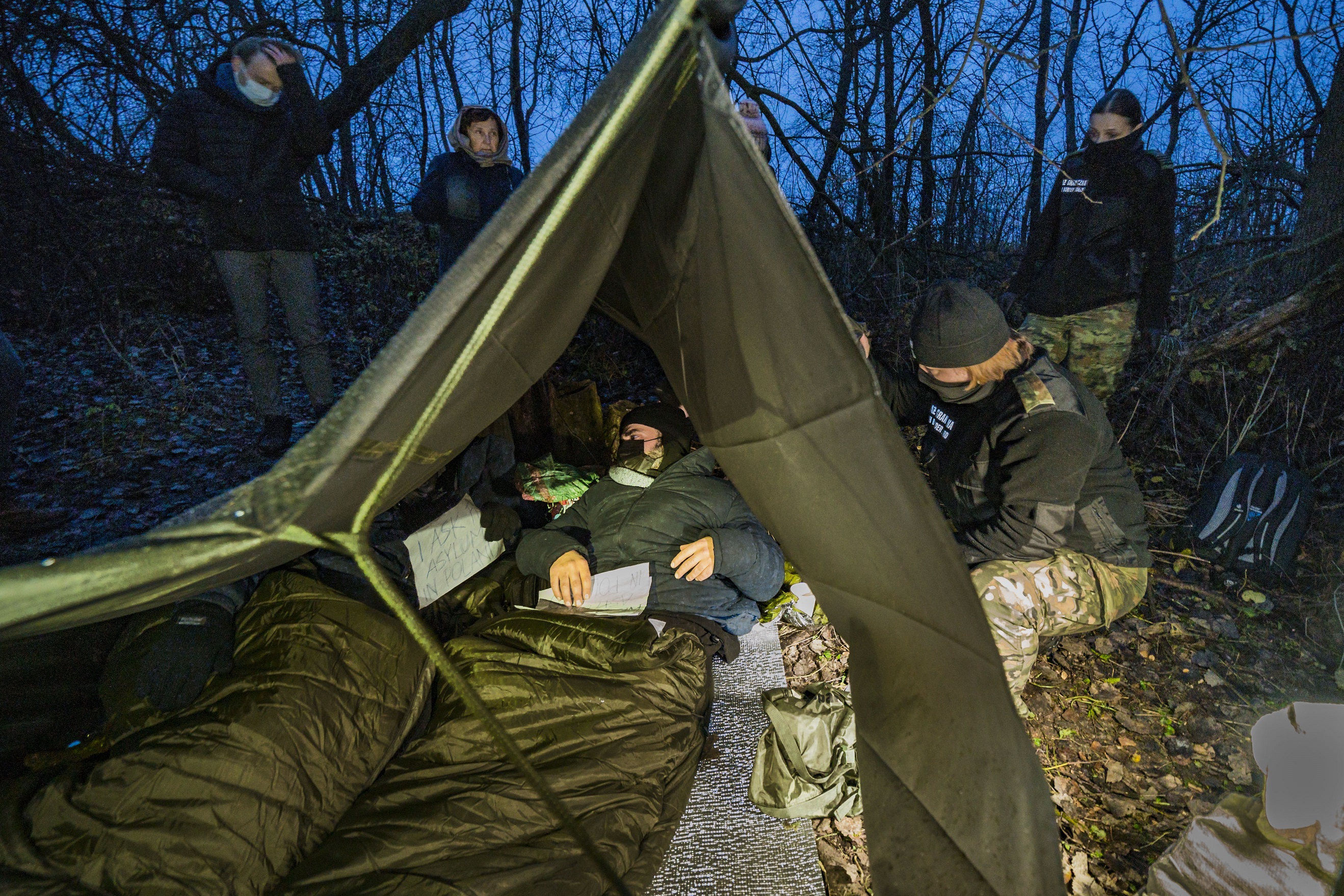 يقتصر الاستقبال فقط على اللاجئين من الحدود البولندية-البيلاروسية القادمين من مناطق حرب ( د ب ا)
