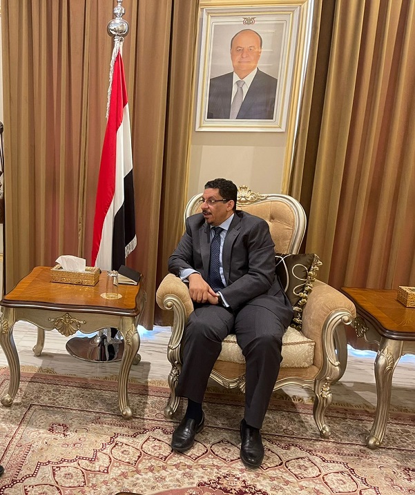 وزير الخارجية في الحكومة اليمني أحمد بن مبارك ( سبأ