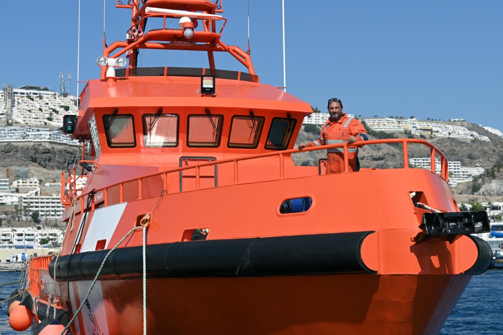 هذا العام ، وصل أكثر من 20000 شخص إلى جزر الكناري ، وأنقذت الغالبية العظمى من قبل خدمة قارب النجاة الإسبانية Salvamento Maritimo (أ ف ب)   