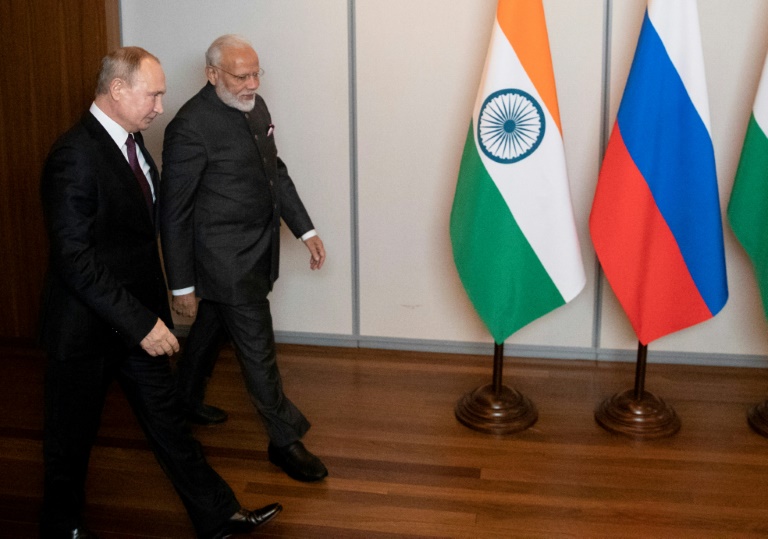  الرئيس الروسي فلاديمير بوتين ورئيس الوزراء الهندي ناريندرا مودي في البرازيل بتاريخ 13 تشرين الثاني/نوفمبر 2019(ا ف ب)