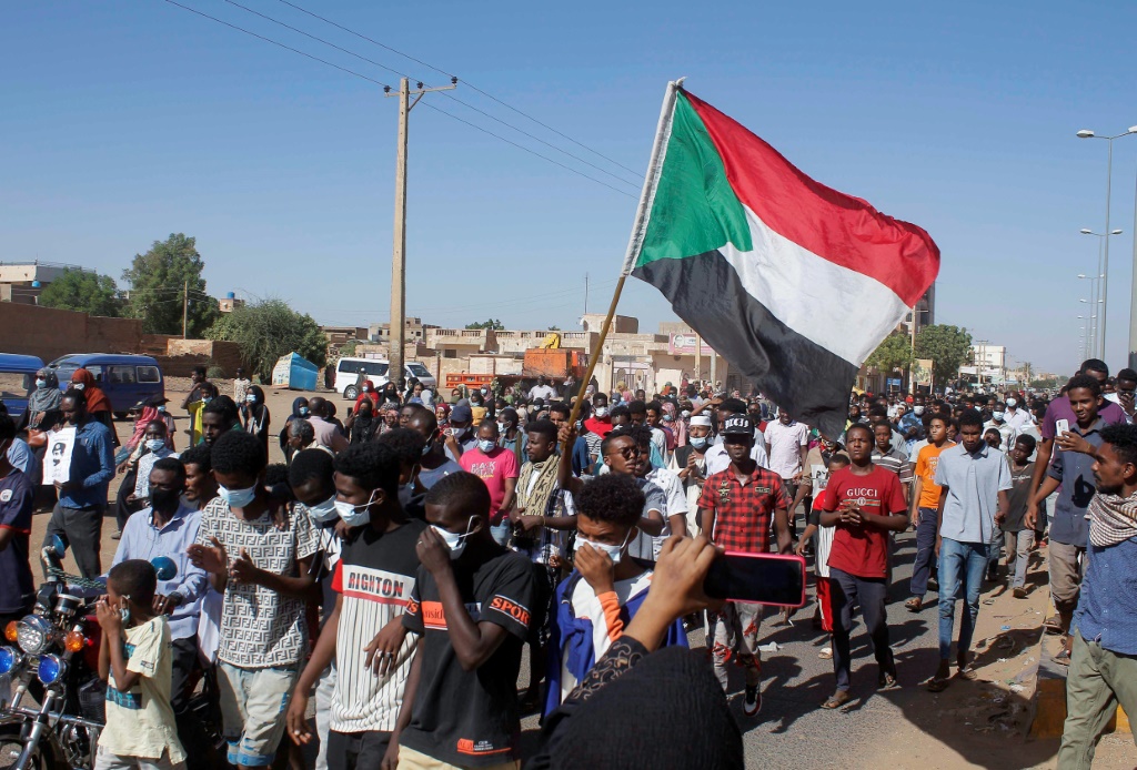 احتجاجات السودان تتوسع رغم عودة حمدوك (ا ف ب)