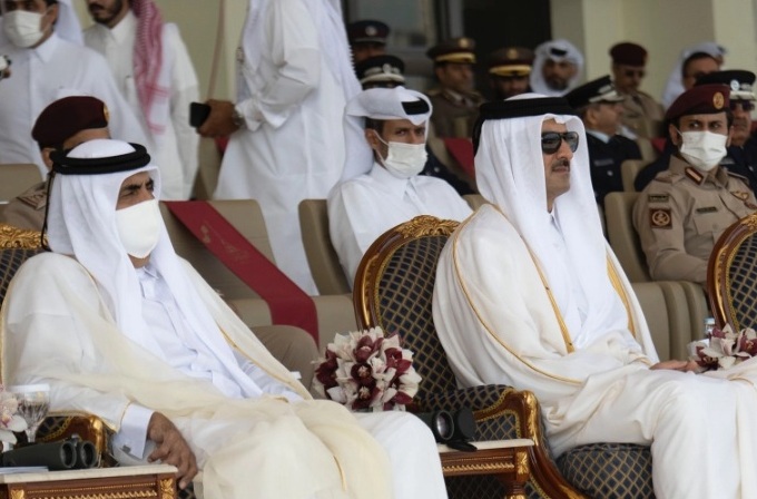 أمير قطر يشهد مسير اليوم الوطني للدولة 2021 (التواصل الاجتماعي)
