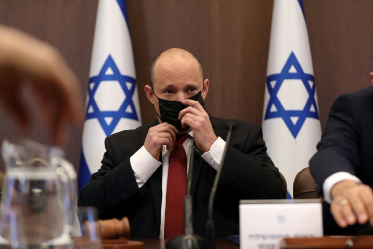 رئيس الوزراء الإسرائيلي نفتالي بينيت مترئسا جلسة للحكومة في القدس في 19 كانون الأول/ديسمبر 2021(ا ف ب)   