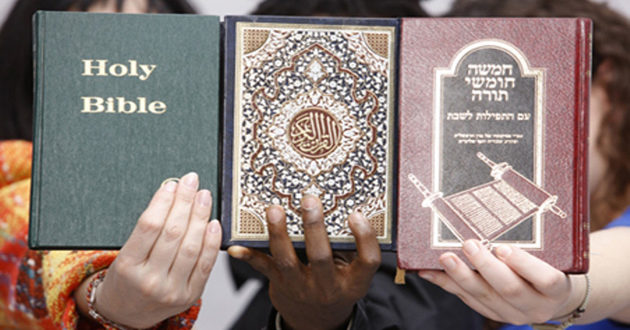 جُمِعَت الشرائع كُلَّها في دينٍ واحد وهو "الإسلام" (مواقع التواصل)