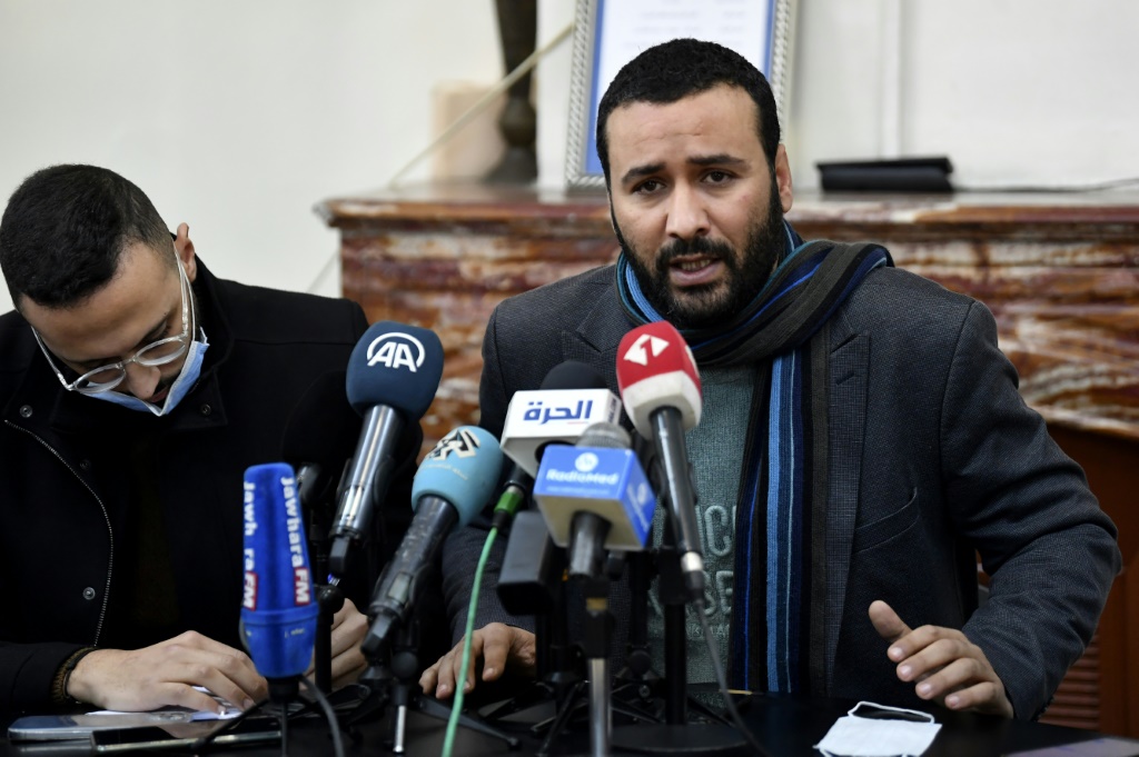 قال ياسين الجلاصي ، رئيس النقابة الوطنية للصحفيين التونسيين ، إن "العقلية الأمنية" هي التي تدير الدولة (أ ف ب)