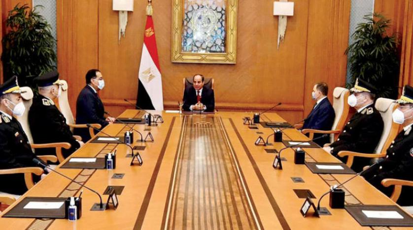 السيسي خلال اجتماعه مع أعضاء المجلس الأعلى للشرطة (الرئاسة المصرية)