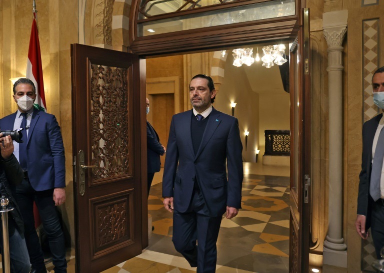 رئيس الحكومة اللبناني السابق سعد الحريري لدى وصوله الى المؤتمر الصحافي الذي أعلن فيه تعليق العمل في السياسة ف 24 كانون الثاني/يناير 2022 (ا ف ب)