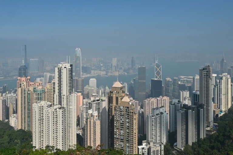     هونج كونج تبقي الفيروس التاجي بعيدا من خلال بعض قواعد كوفيد الأكثر صرامة في العالم(ا ف ب)