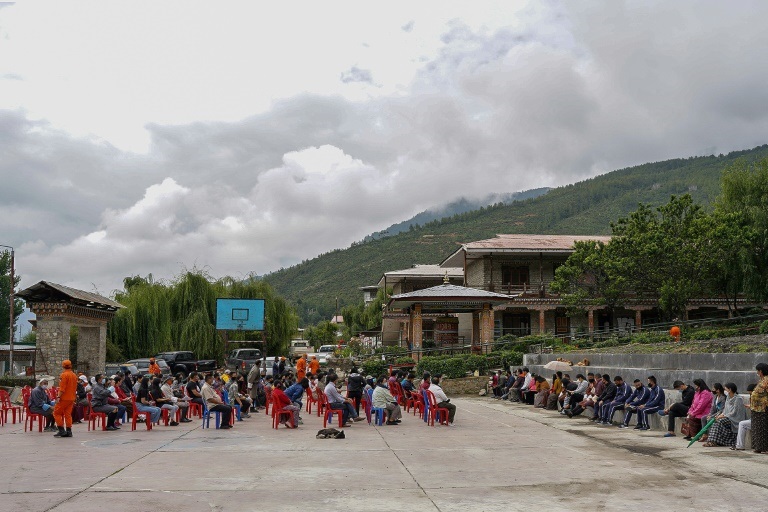 بوتان لقحت جكيع سكانها بحلول منتصف العام 2021 (ا ف ب)