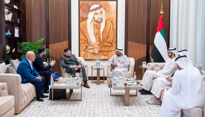 رئيس المجلس العالمى للمجتمعات المسلمة يستقبل رئيس الجامعة الروسية في كازان (وام)