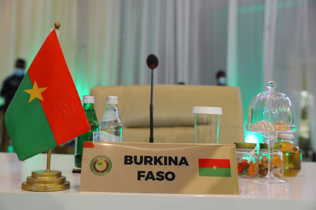 مقعد بوركينا فاسو في قمة المجموعة الاقتصادية لدول غرب إفريقيا(ا ف ب)