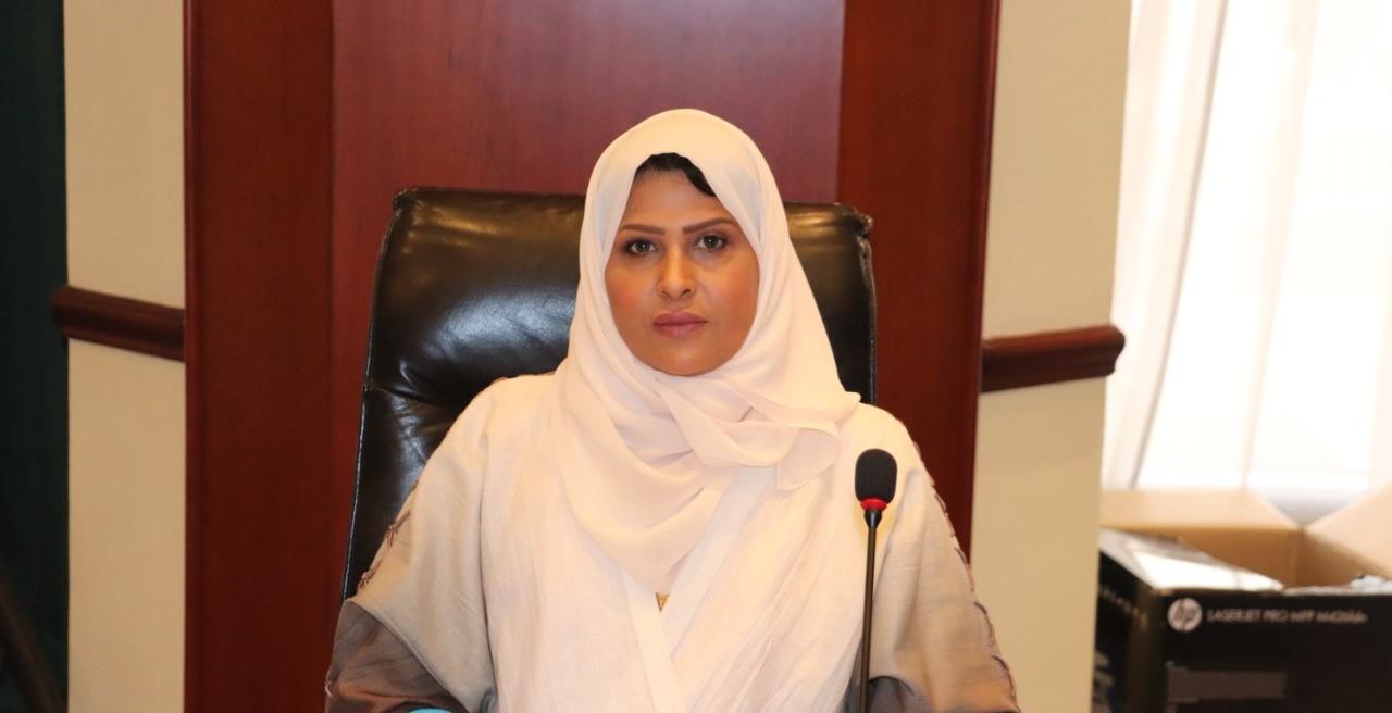  الدكتورة مستورة بنت عبيد الشمري رئيسة لجنة الشؤون الاجتماعية والتربوية والثقافية والمرأة والشباب في البرلمان العربي (الأمة برس)