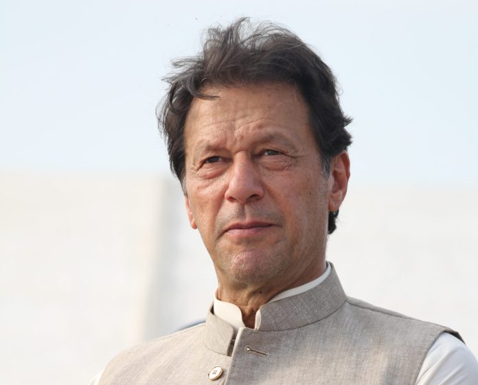 رئيس الوزراءالباكستاني عمران خان (الباكستانية )
