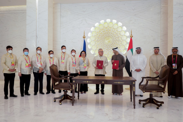 اتفاقات اماراتية  فلبينية (وام)