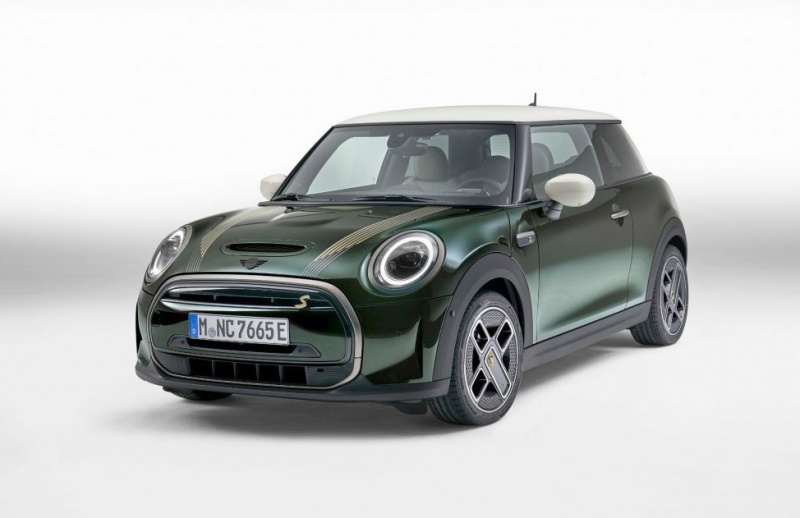 إصدار يتألق بالأخضر المعدني (موقع الشركة)