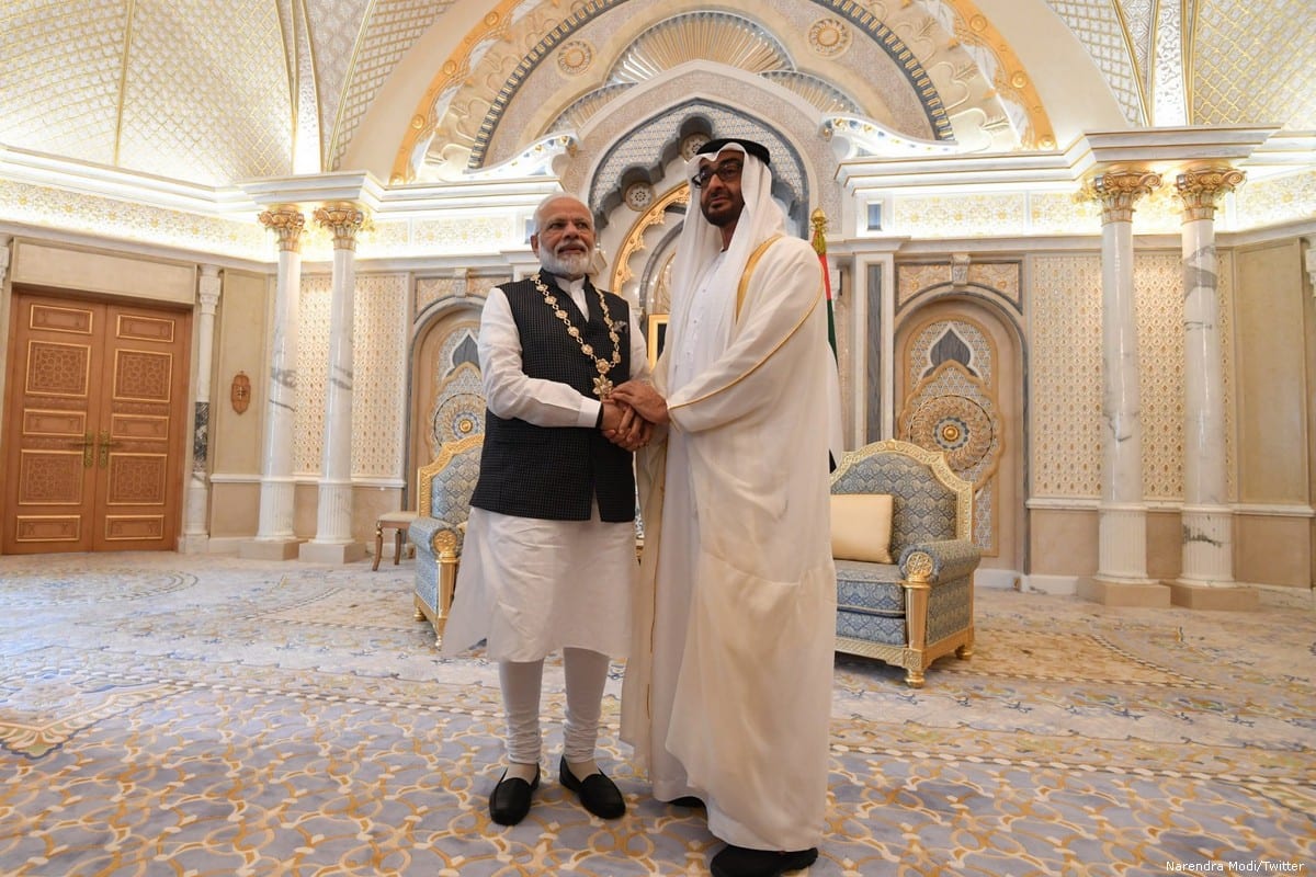ولي عهد الإمارات محمد بن زايد ورئيس وزراء الهند في أبوظبي، الإمارات العربية المتحدة(وام)