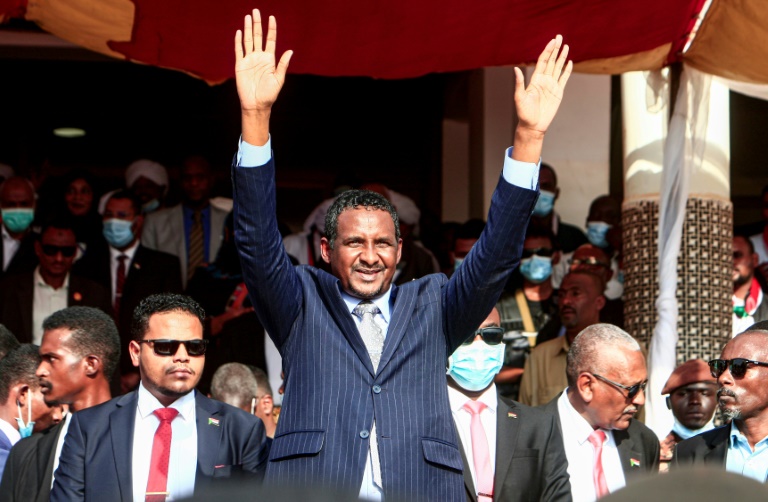 نائب رئيس مجلس السيادة السوداني محمد حمدان دقلو في الخرطوم بتاريخ 8 تشرين الأول/أكتوبر 2020 (ا ف ب)