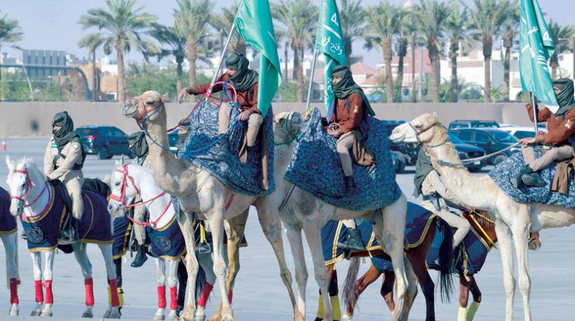 الإبل والهجانة كانت حاضرة ضمن الاحتفالات بيوم التأسيس الثلاثاء (تصوير: صالح الغنام)