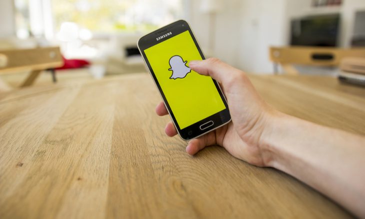 شعار تطبيق التواصل الاجتماعي سناب شات (تواصل اجتماعي)